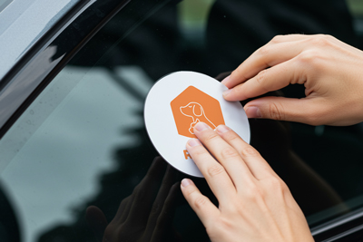 18pt Gloss Business Card with a premium, durable finish for lasting impressions