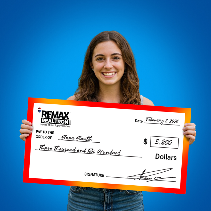 REMAX REALTRON Giant Cheques